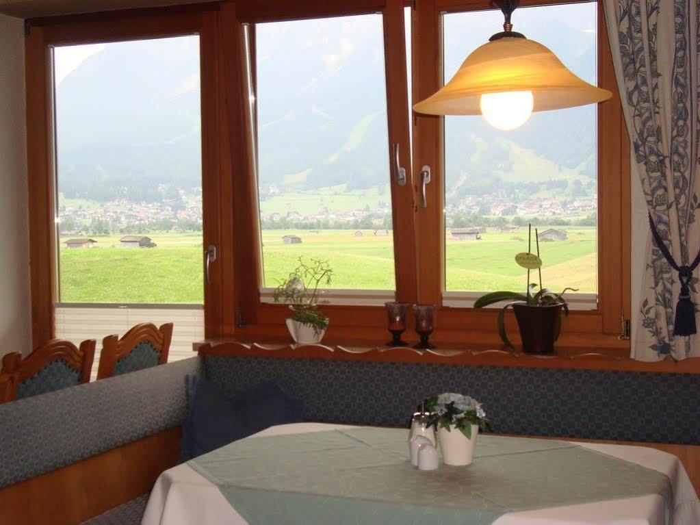Pension Bartlhof Lermoos Bagian luar foto
